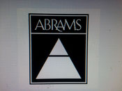 Pyramide und Dreieck ohne Auge Logo Abrams