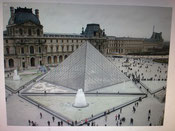 Pyramide und Dreieck ohne Auge Gebäude Denkmäler Louvre